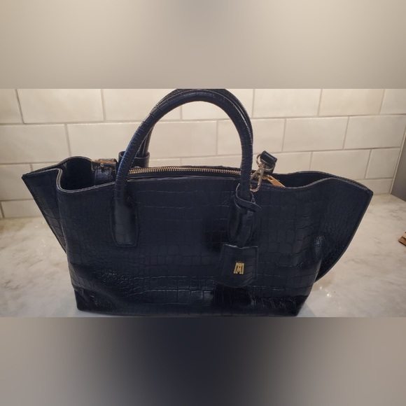 Antonio Melani crocodile embossed leather bag removable zip bag & should… - Picture 10 of 16